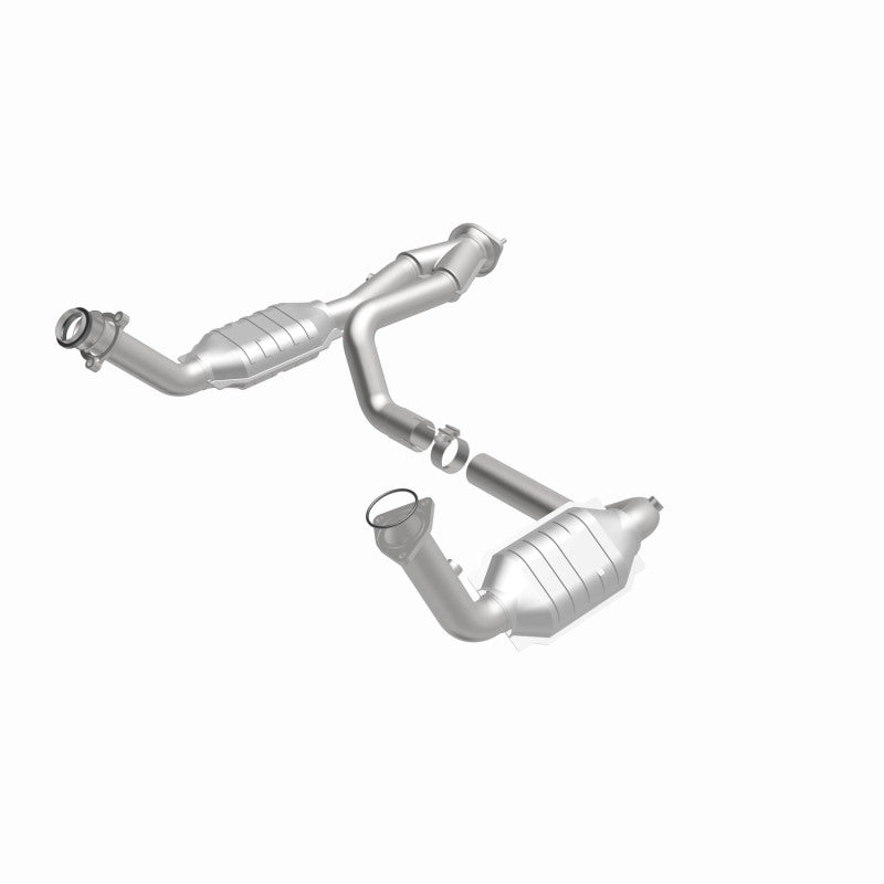 MagnaFlow Conv DF 02-06 Cadillac Escalade / 02-06 Chevy Avalanche 5.3L Dual Conv Y-Pipe Assembly 2WD Magnaflow Catalytic Converter Direct Fit  AXOPROS