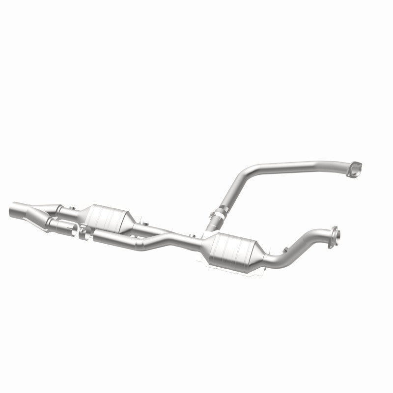 Magnaflow Conv DF 04-07 Dodge Ram 5.7L Magnaflow Catalytic Converter Direct Fit  AXOPROS