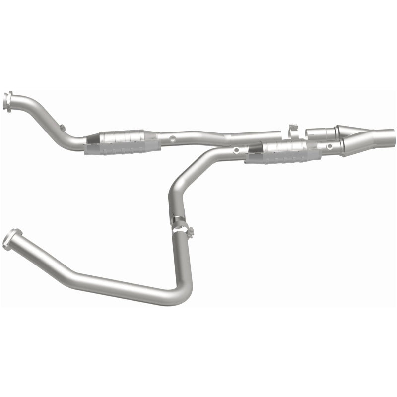 Magnaflow Conv DF 04-07 Dodge Ram 5.7L Magnaflow Catalytic Converter Direct Fit  AXOPROS