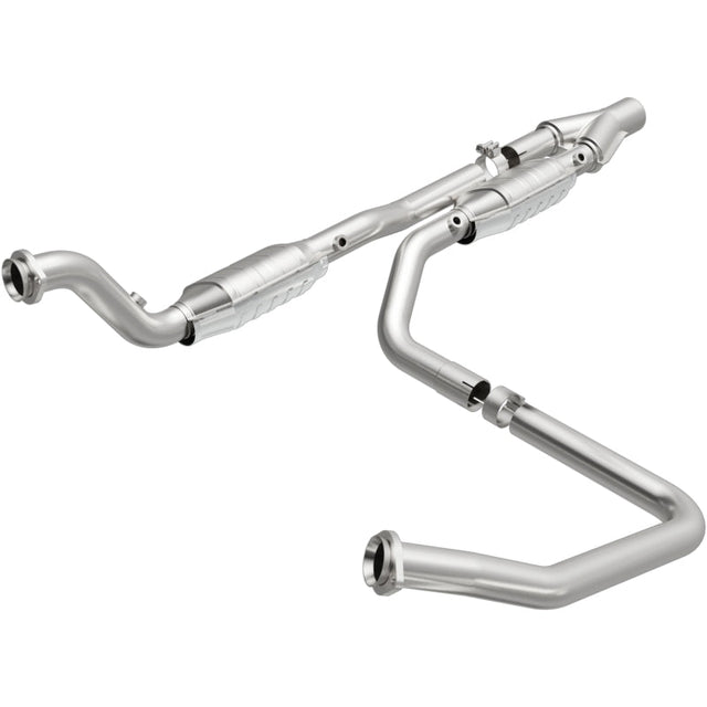 Magnaflow Conv DF 04-07 Dodge Ram 5.7L Magnaflow Catalytic Converter Direct Fit  AXOPROS