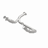 MagnaFlow Conv DF 07-09 Chevy/GMC Silverado/Suburban/Sierra/Tahoe/Yukon Magnaflow Catalytic Converter Direct Fit  AXOPROS