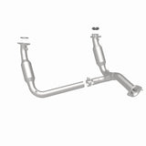MagnaFlow Conv DF 07-09 Chevy/GMC Silverado/Suburban/Sierra/Tahoe/Yukon Magnaflow Catalytic Converter Direct Fit  AXOPROS