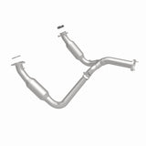 MagnaFlow Conv DF 07-09 Chevy/GMC Silverado/Suburban/Sierra/Tahoe/Yukon Magnaflow Catalytic Converter Direct Fit  AXOPROS