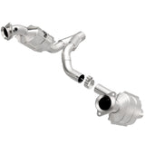 MagnaFlow Conv DF 09-10 Dodge Ram 1500 Pickup Truck 5.7L Magnaflow Catalytic Converter Direct Fit  AXOPROS