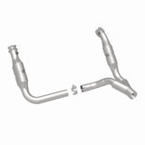 MagnaFlow Conv DF 09-10 Dodge Ram 1500 Pickup Truck 5.7L Magnaflow Catalytic Converter Direct Fit  AXOPROS
