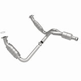MagnaFlow Conv DF 09-13 Chevy Avalanche 5.3L Magnaflow Catalytic Converter Direct Fit  AXOPROS