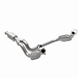 MagnaFlow Conv DF 09-13 Chevy Avalanche 5.3L Magnaflow Catalytic Converter Direct Fit  AXOPROS
