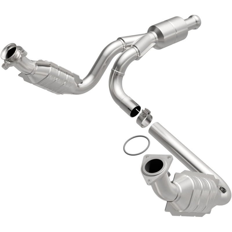 MagnaFlow Conv DF 09-13 Chevy Avalanche 5.3L Magnaflow Catalytic Converter Direct Fit  AXOPROS