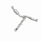 Magnaflow Conv DF 2011-2014 F-150 5.0L Underbody Magnaflow Catalytic Converter Direct Fit  AXOPROS