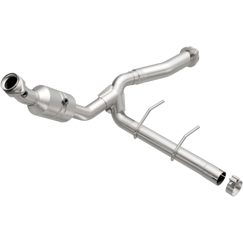 Magnaflow Conv DF 2011-2014 F-150 5.0L Underbody Magnaflow Catalytic Converter Direct Fit  AXOPROS