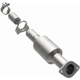 Magnaflow Conv DF 2012 Hyundai Veloster 1.6L Magnaflow Catalytic Converter Direct Fit  AXOPROS