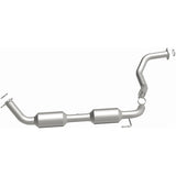 MagnaFlow Conv DF 8/08-09 Toyota Tundra 5.7L Driver Side Magnaflow Catalytic Converter Direct Fit  AXOPROS