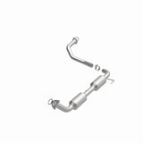 MagnaFlow Conv DF 8/08-09 Toyota Tundra 5.7L Driver Side Magnaflow Catalytic Converter Direct Fit  AXOPROS