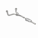 MagnaFlow Conv DF 88-95 Ford Trucks 5.8L V8 Magnaflow Catalytic Converter Direct Fit  AXOPROS