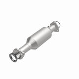 MagnaFlow Conv DF 97-01 Honda CR-V 2.0L Magnaflow Catalytic Converter Direct Fit  AXOPROS