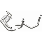 MagnaFlow Conv DF GM 89 92 (2.5in Tubing) Magnaflow Catalytic Converter Direct Fit  AXOPROS