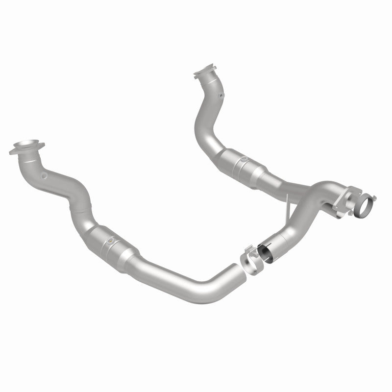 MagnaFlow Conv Direct Fit 11-14 Ford F-250 Super Duty / 350 Super Duty V8 6.2L Magnaflow Catalytic Converter Direct Fit  AXOPROS
