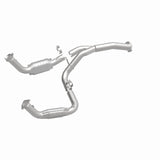 MagnaFlow Conv Direct Fit 11-16 Chevrolet Silverado 2500HD/3500HD / GMC Sierra 2500HD/3500HD Magnaflow Catalytic Converter Direct Fit  AXOPROS