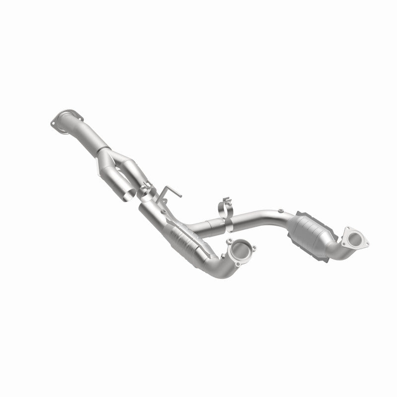 MagnaFlow Conv Direct Fit 11-16 Chevrolet Silverado 2500HD/3500HD / GMC Sierra 2500HD/3500HD Magnaflow Catalytic Converter Direct Fit  AXOPROS