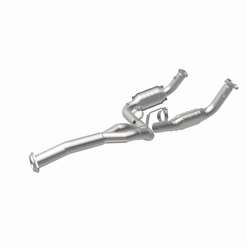 MagnaFlow Conv Direct Fit 11-16 Chevrolet Silverado 2500HD/3500HD / GMC Sierra 2500HD/3500HD Magnaflow Catalytic Converter Direct Fit  AXOPROS