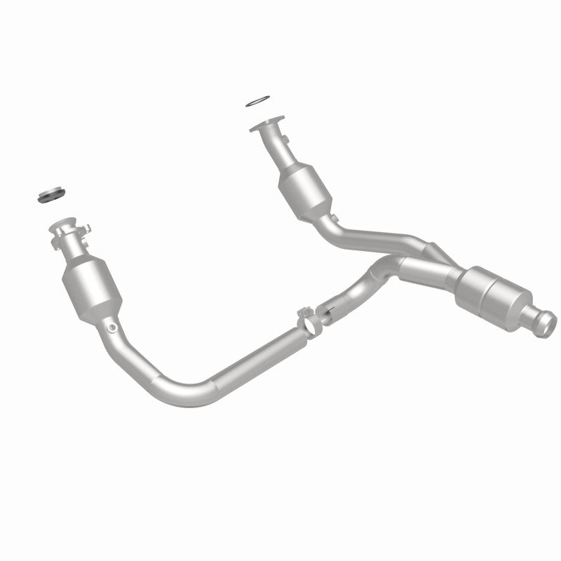 MagnaFlow Conv Direct Fit 14-16 GMC Sierra 1500 V6 4.3L Magnaflow Catalytic Converter Direct Fit  AXOPROS
