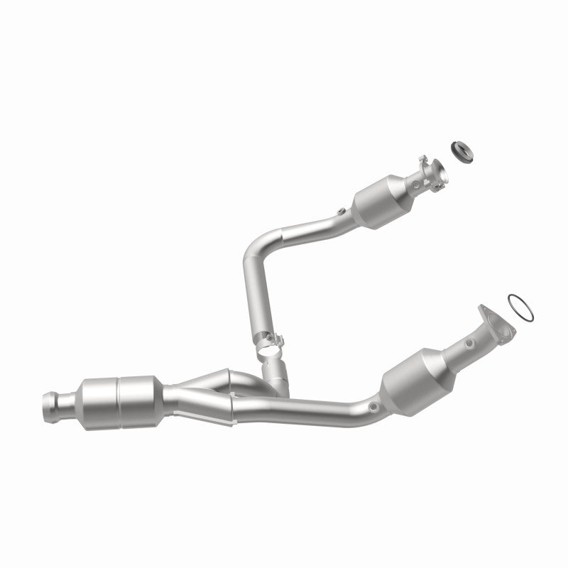 MagnaFlow Conv Direct Fit 14-16 GMC Sierra 1500 V6 4.3L Magnaflow Catalytic Converter Direct Fit  AXOPROS