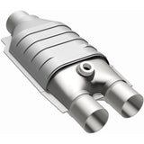 MagnaFlow Conv Univ 2/2.5 D/S Single O2 FED Magnaflow Catalytic Converter Universal  AXOPROS