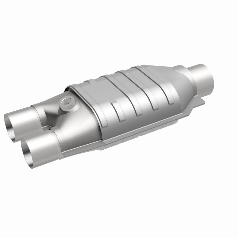 MagnaFlow Conv Univ 2/2.5 D/S Single O2 FED Magnaflow Catalytic Converter Universal  AXOPROS
