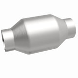 MagnaFlow Conv Univ 2.25inch C/C Met. Magnaflow Catalytic Converter Universal  AXOPROS