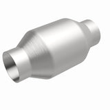 MagnaFlow Conv Univ 2.25inch C/C Met. Magnaflow Catalytic Converter Universal  AXOPROS