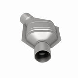 MagnaFlow Conv Univ 2.5 Angled Inlet Magnaflow Catalytic Converter Universal  AXOPROS