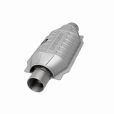 MagnaFlow Conv Univ 2.5 Mid O2 Magnaflow Catalytic Converter Universal  AXOPROS