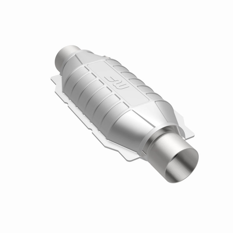 MagnaFlow Conv Univ 2.5 Single O2 Boss Magnaflow Catalytic Converter Universal  AXOPROS