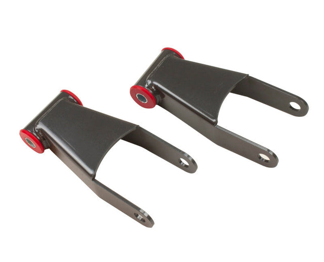 MaxTrac 11-18 GM C/K1500HD/2500HD/3500HD 2WD/4WD 2in Rear Lowering Shackles Maxtrac Shackle Kits  AXOPROS