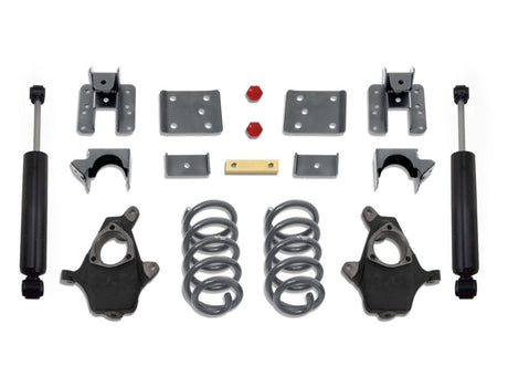 MaxTrac 14-16 GM C/K1500 2WD/4WD Extended/Crew Cab w/Cast Steel Susp. 4in/6in Lowering Kit Maxtrac Steering Knuckles & Spindles  AXOPROS