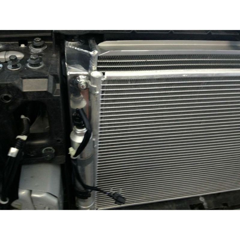 Mishimoto 09+ Nissan 370Z Manual Radiator Mishimoto Radiators  AXOPROS