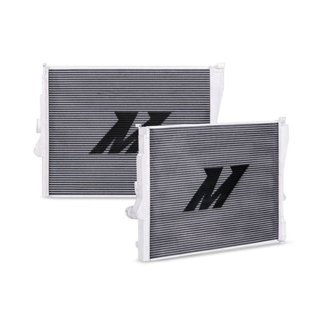 Mishimoto 99-06 BMW 323i/323i/328i/330i w/ Auto Transmission Performance Aluminum Radiator Mishimoto Radiators  AXOPROS