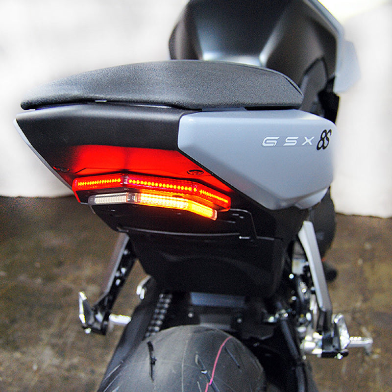 New Rage Cycles 23+ Suzuki GSX-8R Fender Eliminator Tucked New Rage Cycles Lights Corner  AXOPROS