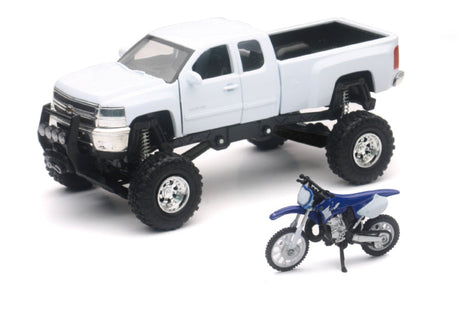 New Ray Toys Chevrolet Silverado with Yamaha Dirt Bike/ Scale - 1:32 New Ray Toys Toys  AXOPROS