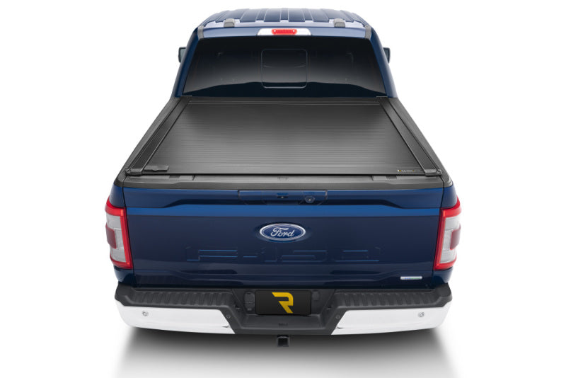 Retrax 17-18 Super Duty F-250-350 Short Bed RetraxONE XR Retrax Retractable Bed Covers  AXOPROS