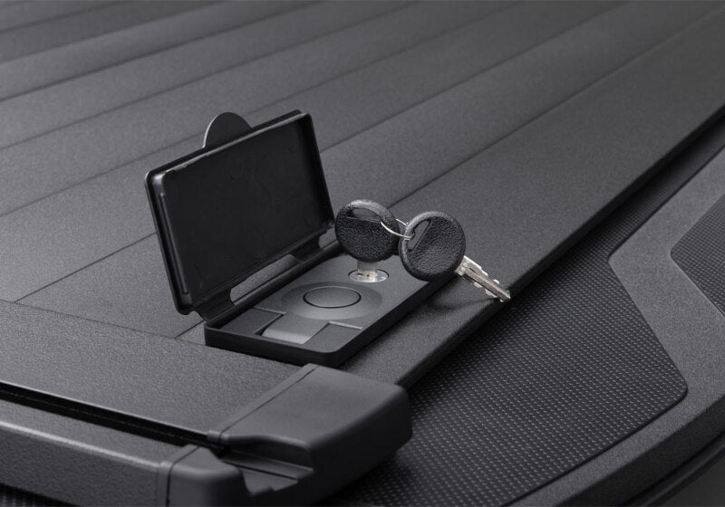 Retrax 2007-2020 Toyota Tundra CrewMax 5.5ft Bed RetraxPRO XR with Deck Rail System Retrax Retractable Bed Covers  AXOPROS