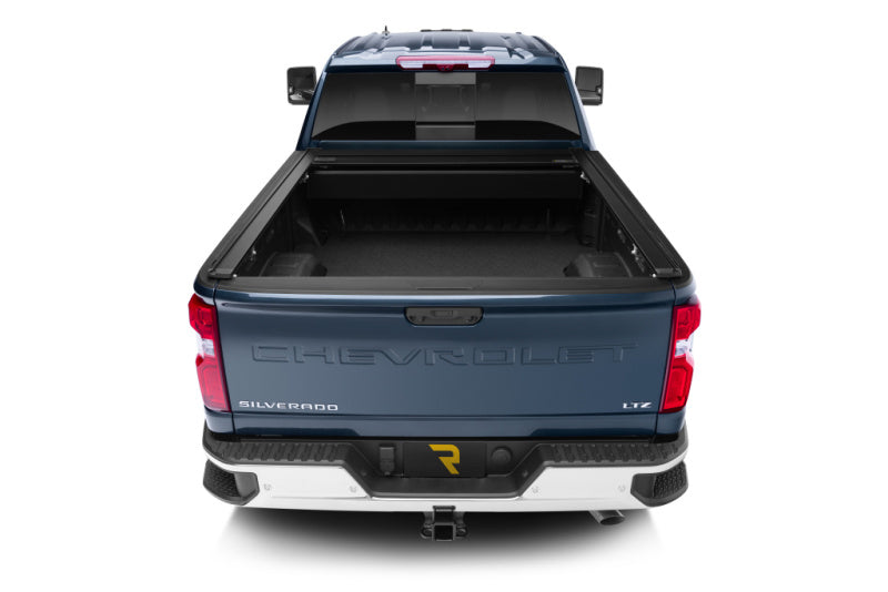 Retrax 2020 Chevrolet / GMC 6ft 9in Bed 2500/3500 RetraxPRO XR Retrax Retractable Bed Covers  AXOPROS