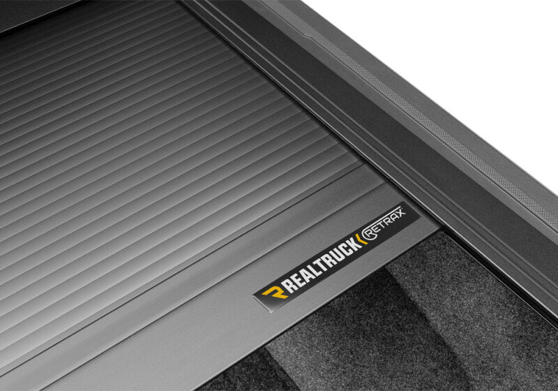 Retrax 21-22 Ford F-150 Super Crew/Super Cab (Incl. 2022 Lightning) 5.5ft Bed RetraxONE MX Retrax Retractable Bed Covers  AXOPROS