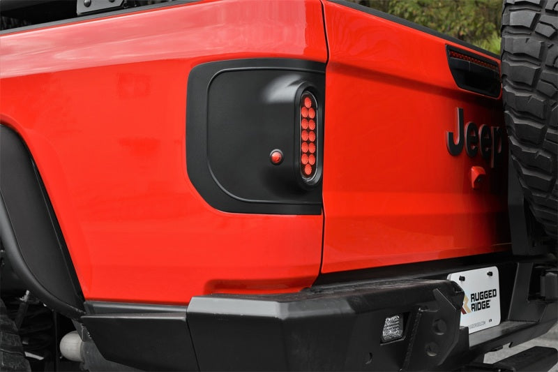 Rugged Ridge 20-24 Jeep Gladiator Flush Mount Tail Light (Pair) - Blk Rugged Ridge Tail Lights  AXOPROS