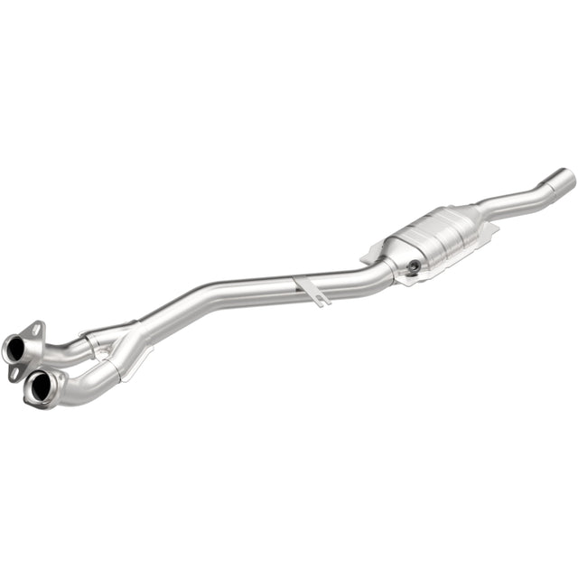 Standard Grade Direct-Fit Catalytic Converter MagnaFlow Exhaust Products Catalytic Converter  AXOPROS