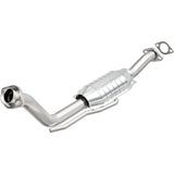 Standard Grade Direct-Fit Catalytic Converter MagnaFlow Exhaust Products Catalytic Converter  AXOPROS