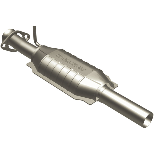 Standard Grade Direct-Fit Catalytic Converter MagnaFlow Exhaust Products Catalytic Converter  AXOPROS