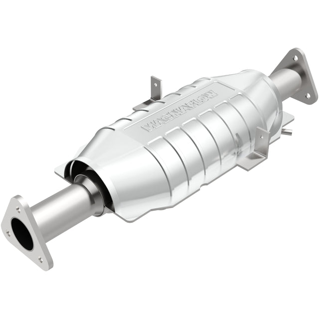 Standard Grade Direct-Fit Catalytic Converter MagnaFlow Exhaust Products Catalytic Converter  AXOPROS
