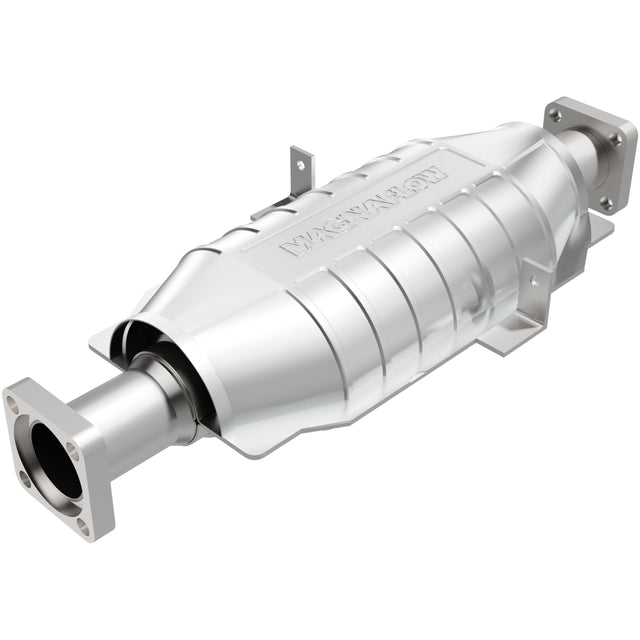 Standard Grade Direct-Fit Catalytic Converter MagnaFlow Exhaust Products Catalytic Converter  AXOPROS