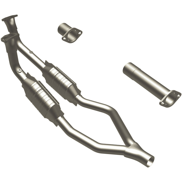 Standard Grade Direct-Fit Catalytic Converter MagnaFlow Exhaust Products Catalytic Converter  AXOPROS